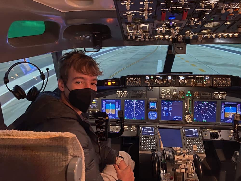 Flight experience Melbourne - 737