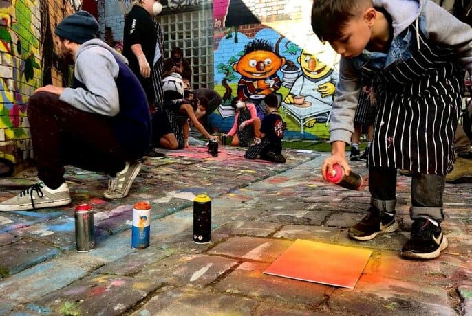 Kids school holiday street art workshop